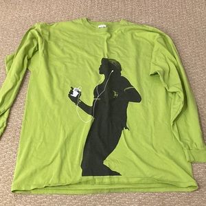 Vintage Apple IPod Shirt